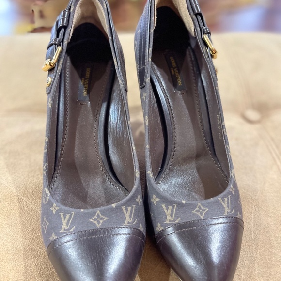 Louis Vuitton Ebene Monogram Mini Lin Barbara Heel - Picture 5 of 8